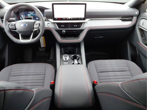 New 2026 Ford Explorer ST-Line w/ ST-Line Street Pack AWD/4WD image 2