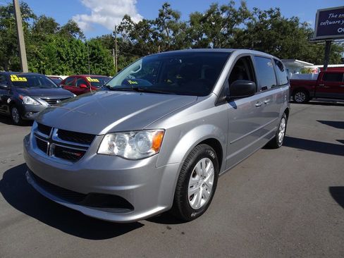 Used 2013 Dodge Grand Caravan SE image 7
