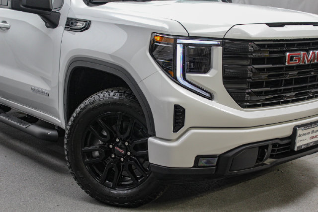 New 2026 GMC Sierra 1500 Elevation w/ Elevation Select Package AWD/4WD image 3
