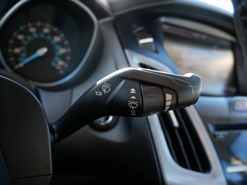 Used 2013 Ford Focus Titanium image 33