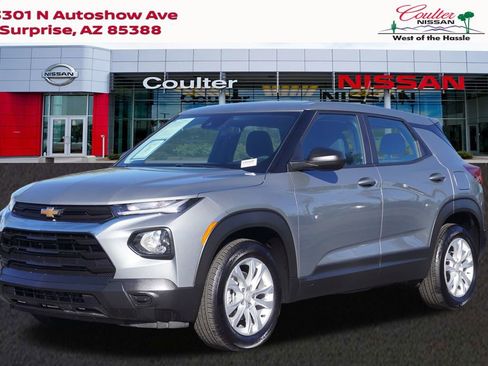 Used 2023 Chevrolet TrailBlazer LS image 1