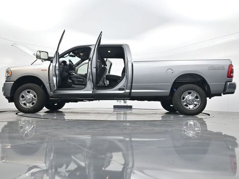 Used 2021 RAM 2500 Tradesman image 45