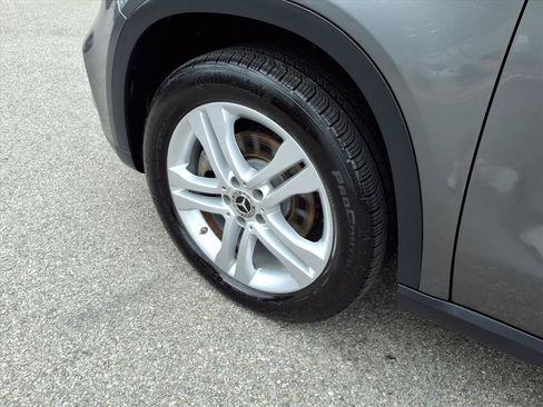 Certified 2020 Mercedes-Benz GLA 250 4MATIC image 9