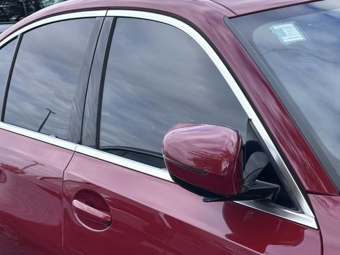 Used 2019 BMW 330i Sedan w/ Convenience Package image 3