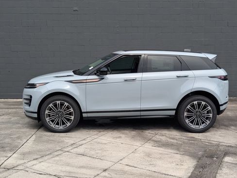 Used 2024 Land Rover Range Rover Evoque Dynamic SE image 5