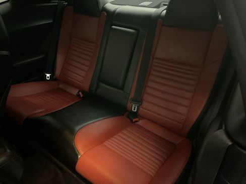 Used 2016 Dodge Challenger R/T Plus RWD image 19