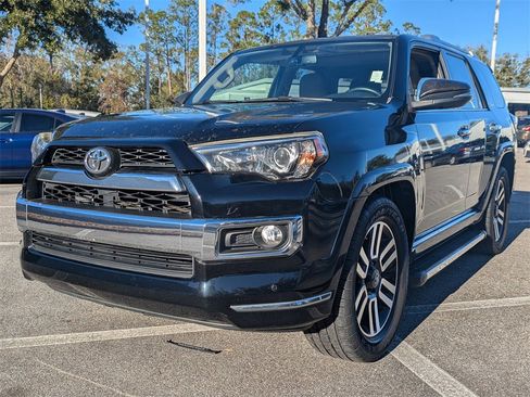 Used 2015 Toyota 4Runner Limited image 8