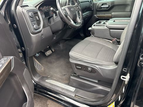 Used 2021 Chevrolet Silverado 1500 RST AWD/4WD image 7