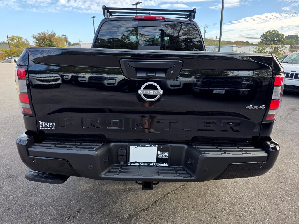 Certified 2026 Nissan Frontier SV w/ Tow Package AWD/4WD image 9