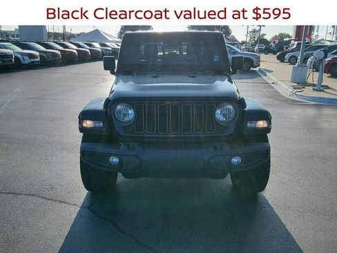 Used 2024 Jeep Gladiator Sport AWD/4WD image 8