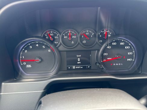 Used 2021 Chevrolet Silverado 1500 Custom Trail Boss image 31