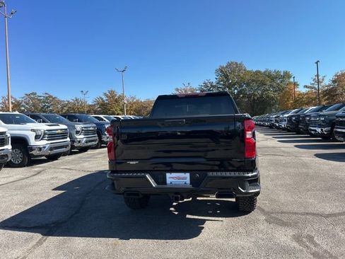 New 2026 Chevrolet Silverado 1500 Custom Trail Boss w/ Midnight Edition image 4