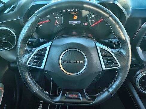 Used 2022 Chevrolet Camaro SS image 11