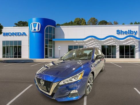 Used 2022 Nissan Altima 2.5 SR image 4