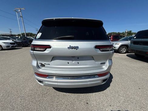 Certified 2021 Jeep Grand Cherokee L Overland w/ Luxury Tech Group IV AWD/4WD image 4
