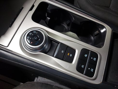 Used 2023 Ford Explorer XLT RWD image 19
