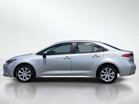 Certified 2026 Toyota Corolla LE FWD image 2
