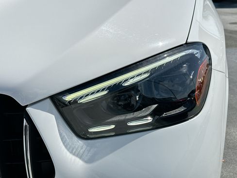 Used 2024 Mercedes-Benz GLE 53 AMG 4MATIC image 32