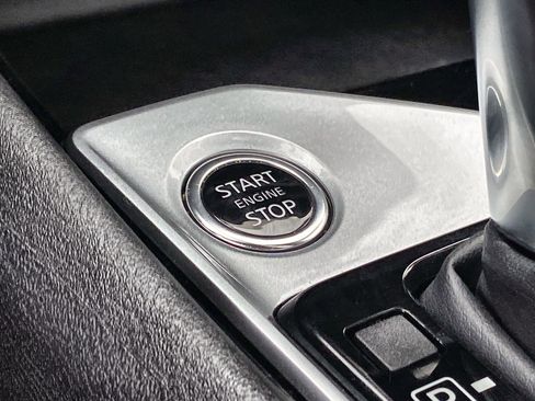 Used 2024 Nissan Altima 2.5 SV image 17