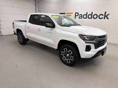 Used 2023 Chevrolet Colorado LT w/ LT Convenience Package III AWD/4WD image 7