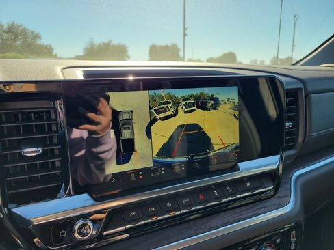 New 2026 GMC Sierra 1500 SLT w/ SLT Premium Plus Package image 23