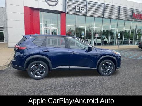 Certified 2026 Nissan Rogue SV AWD/4WD image 15