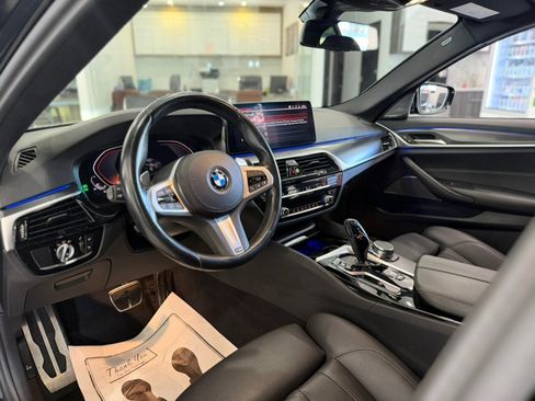 Used 2023 BMW 540i w/ M Sport Package RWD image 12