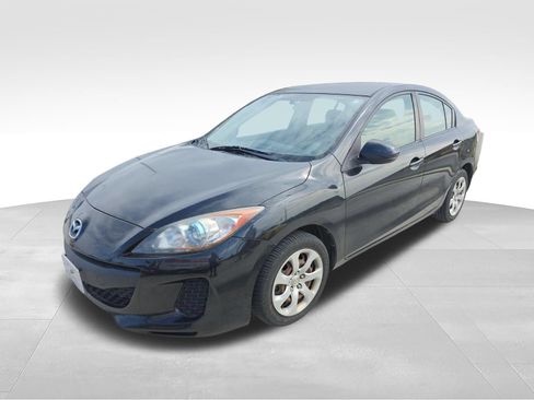 Used 2013 MAZDA MAZDA3 i Sport FWD image 1