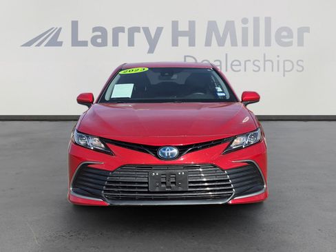 Used 2023 Toyota Camry LE image 9