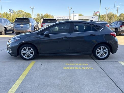 Used 2017 Chevrolet Cruze LT w/ Sun And Sound Package image 11