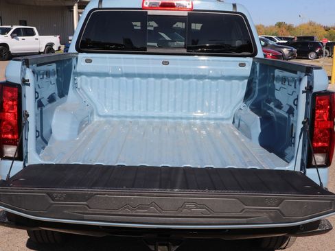 New 2026 Chevrolet Colorado W/T image 29