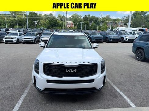 Used 2022 Kia Telluride EX w/ EX Premium Package AWD/4WD image 2
