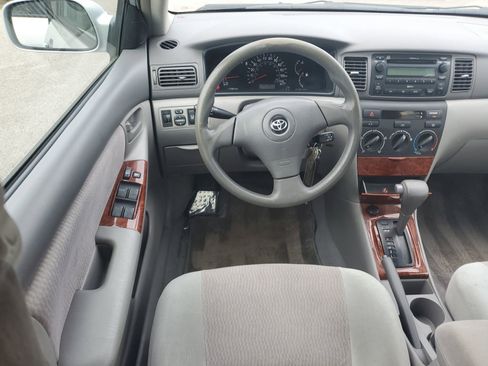 Used 2007 Toyota Corolla LE image 10