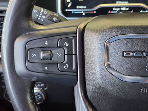 Used 2024 GMC Sierra 3500 Denali Ultimate AWD/4WD image 23
