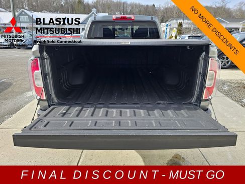 Used 2021 GMC Canyon Denali image 34