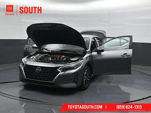 Used 2024 Nissan Sentra SV FWD image 54