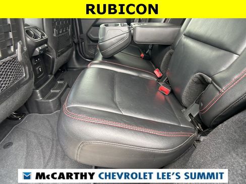 Used 2018 Jeep Wrangler Unlimited Rubicon w/ Dual Top Group image 35