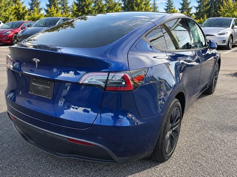 Used 2025 Tesla Model Y Long Range AWD/4WD image 5