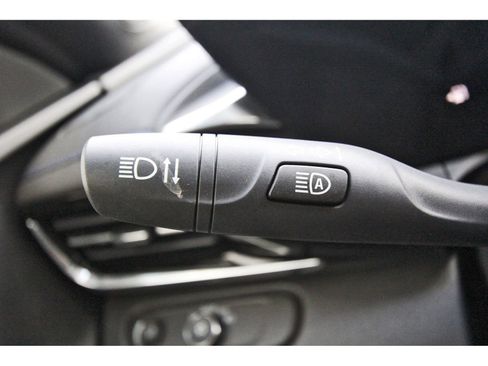 Used 2024 Buick Envista Sport Touring w/ Convenience I Package image 17