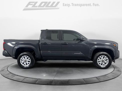 Certified 2025 Toyota Tacoma SR5 image 9
