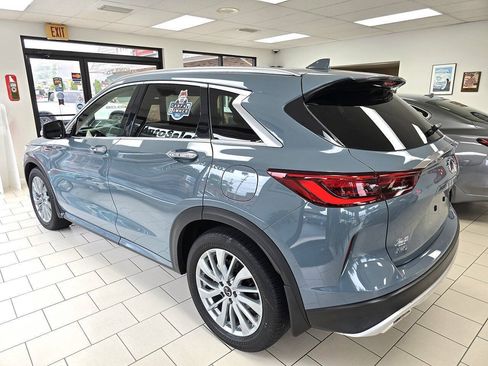 Used 2023 INFINITI QX50 Luxe AWD/4WD image 11