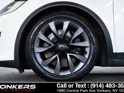 Used 2023 Tesla Model X Plaid image 49