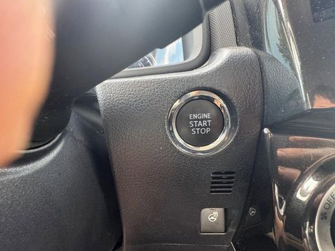 Used 2024 Toyota 4Runner TRD Off-Road Premium image 23