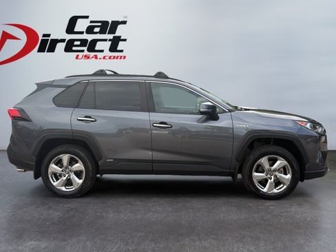 Used 2021 Toyota RAV4 Limited AWD/4WD image 9