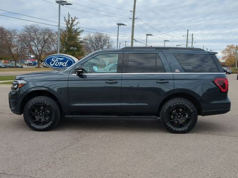 Used 2023 Ford Expedition Timberline image 5