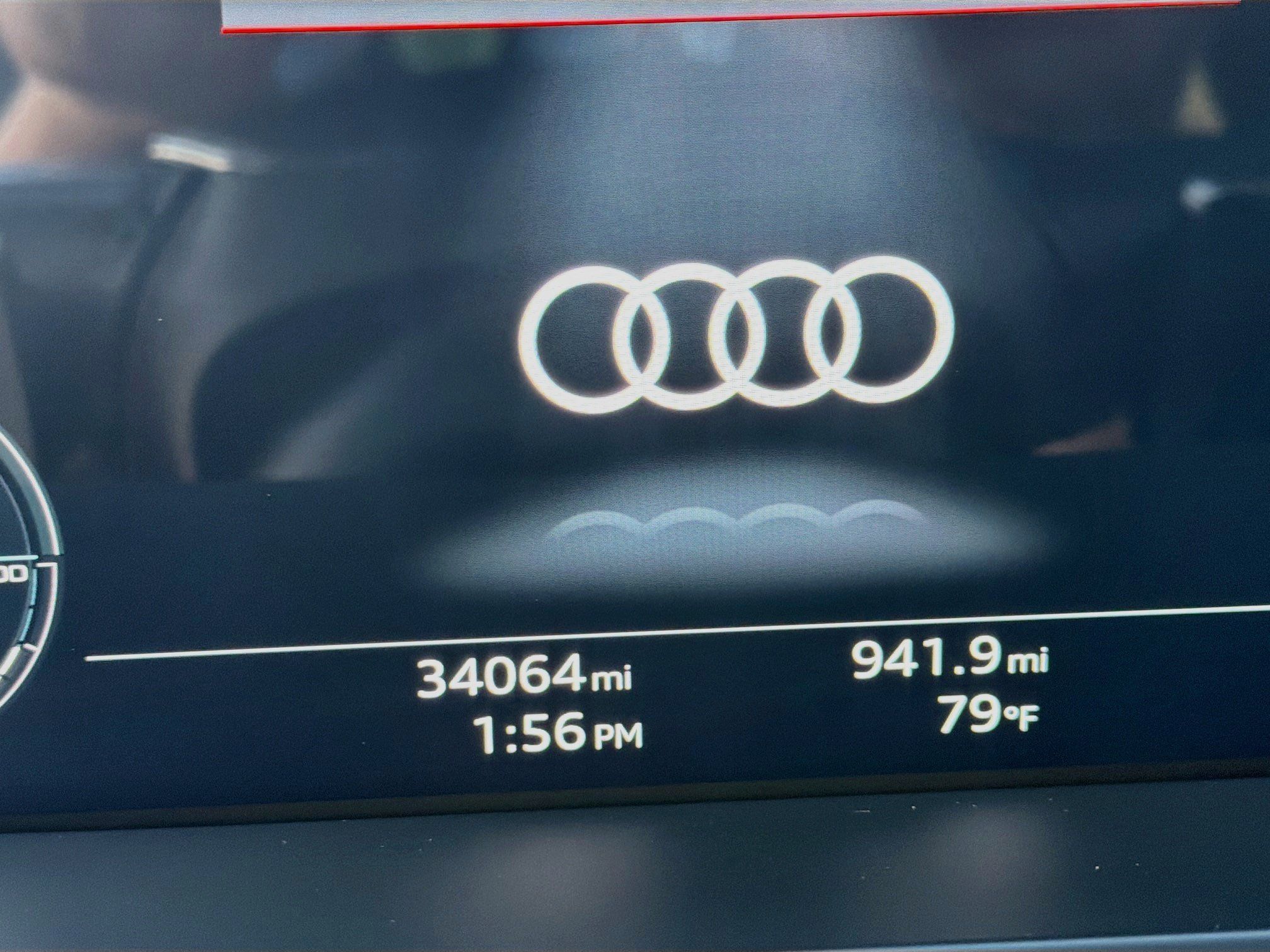 Used 2022 Audi e-tron Premium Plus AWD/4WD image 19