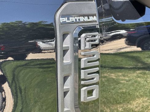 Used 2026 Ford F250 Platinum AWD/4WD image 34