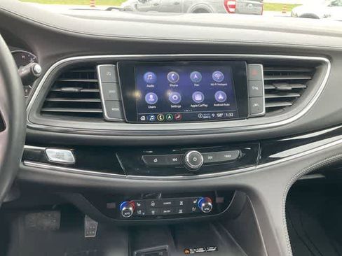 Used 2023 Buick Enclave Avenir w/ Avenir Technology Package AWD/4WD image 21