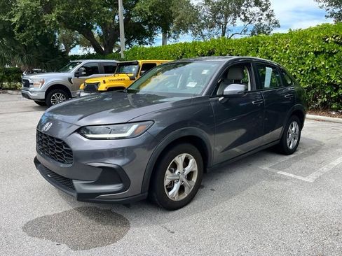 Used 2025 Honda HR-V LX image 3