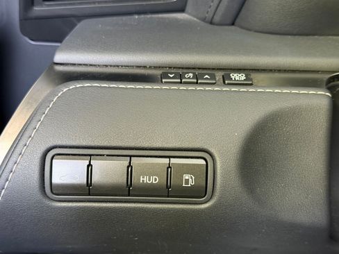 Used 2018 Lexus LC 500 Coupe w/ Sport Package image 18